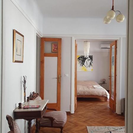 Elegant Apartment Near Rosetti Square Bukarest Exterior foto