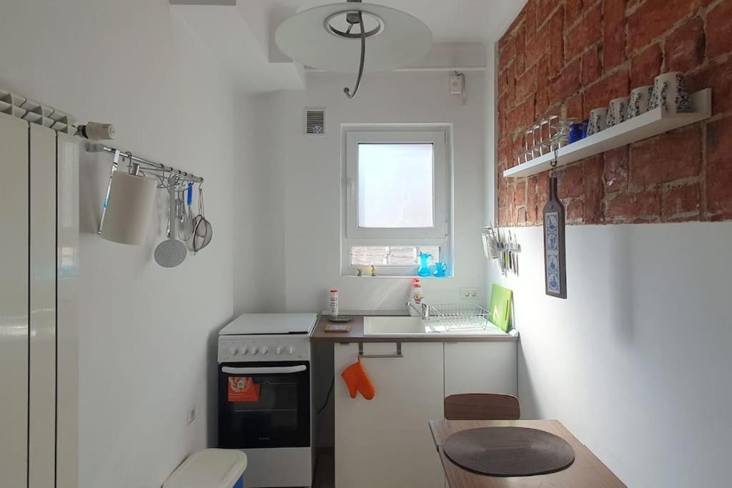 Elegant Apartment Near Rosetti Square Bukarest Exterior foto